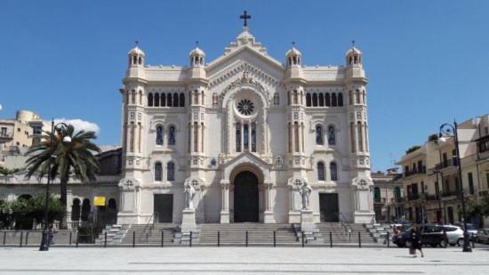 B&B Green Stazione Centrale E Centro Reggio di Calabria Dış mekan fotoğraf
